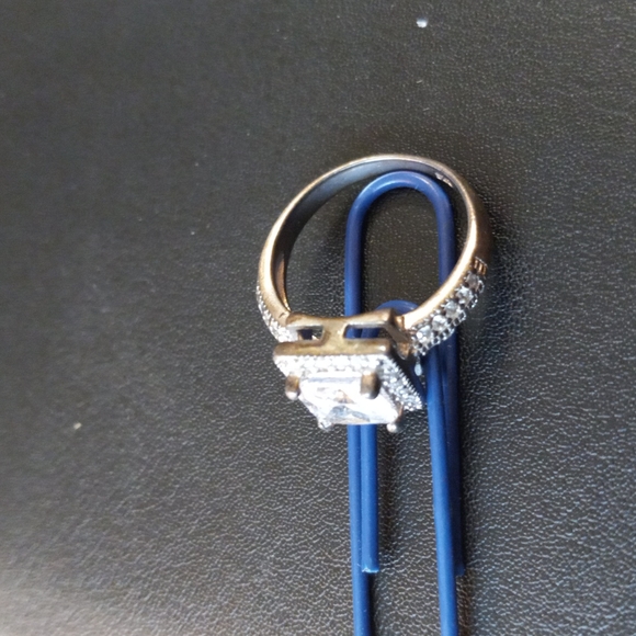 2 carat Cubic zirconia sterling silver ring - Picture 4 of 5